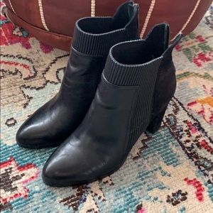 Donald J Pliner booties